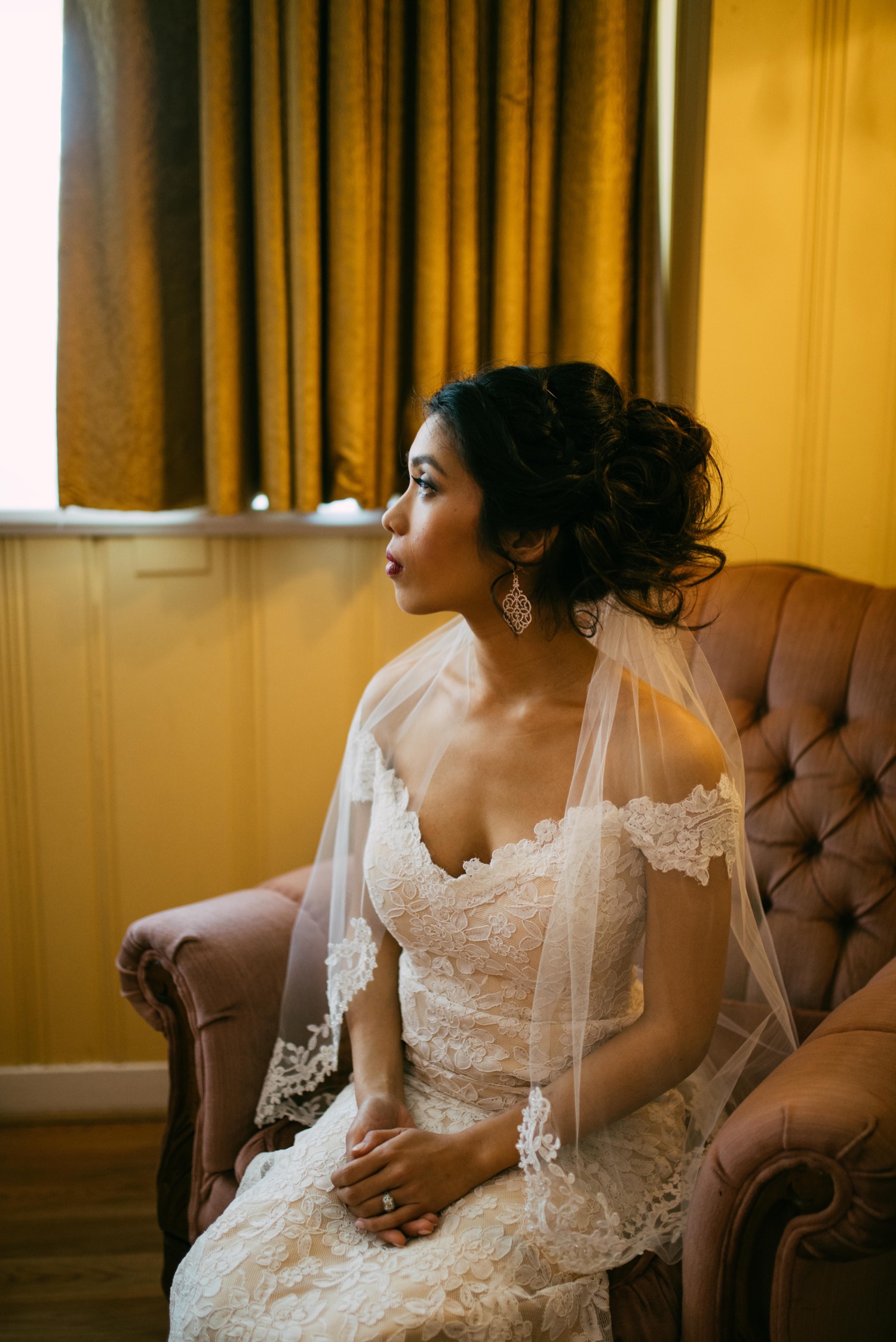 041_Rebekah+Will_Slideshow_119_gianvaldiviaphoto_gvpcouples_silk_virginia_Wedding_mill_old_innattheoldsilkmill_fredericksburgwedding_virginiaweddingphotographer.jpg