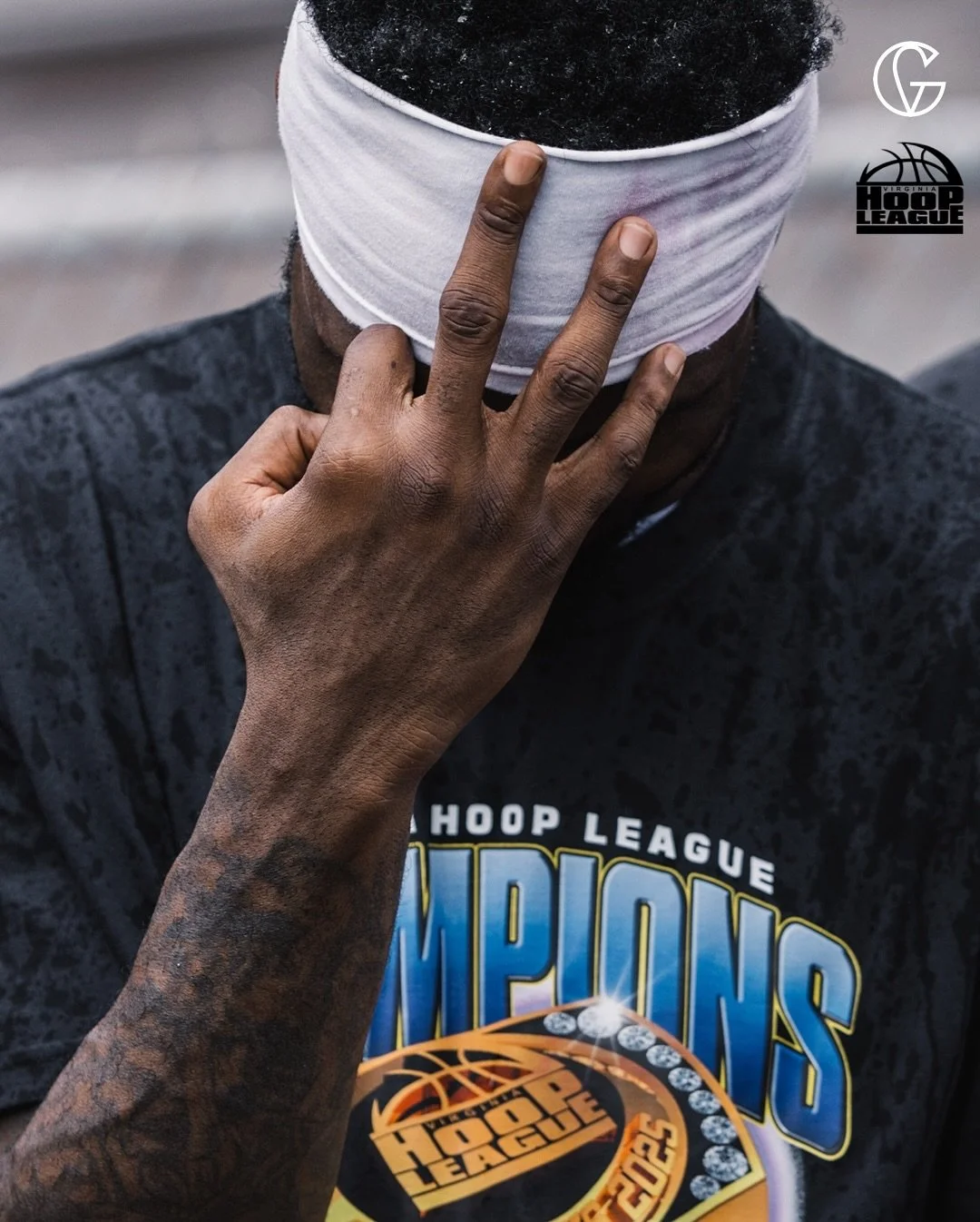 RINGSSS 🏆🏆🏆 feat. @_lov3yours_.

@vahoopleague SZN 15