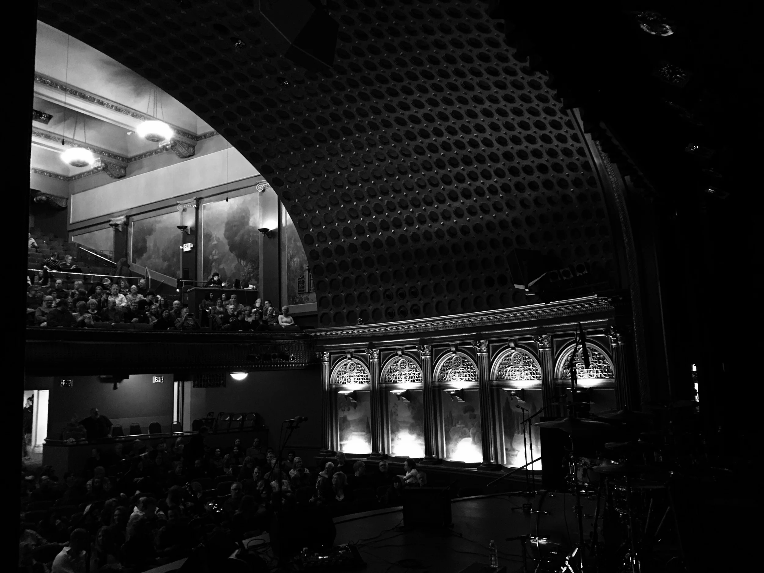 Bing Crowd bnw 1.jpg