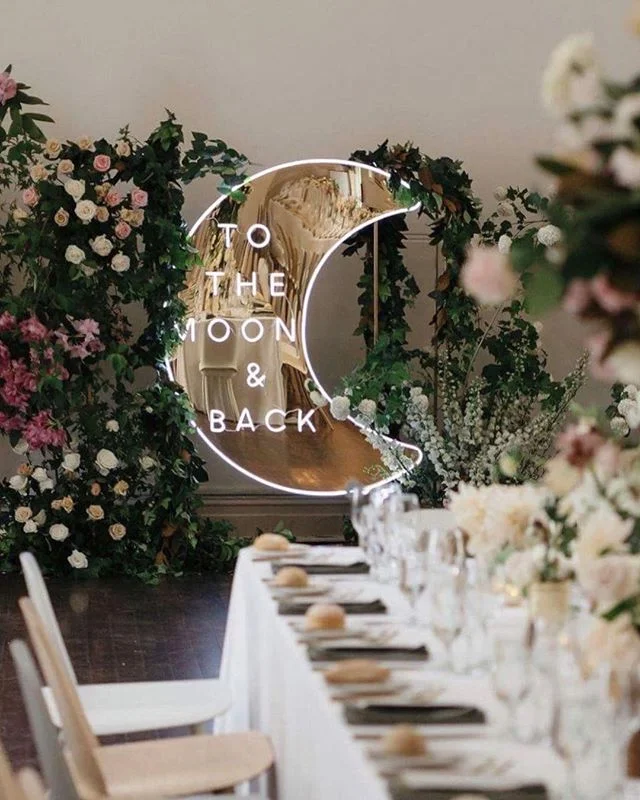 How incredible is this custom Gold Mirror Neon @sketchandetchcreative created!? Touch base with their talented team to make sure your Neon dreams come true! Image @katie_harmsworth, Flowers @prunellaflowers &amp; @wanderlust_creative⠀
⠀
#love #neon #