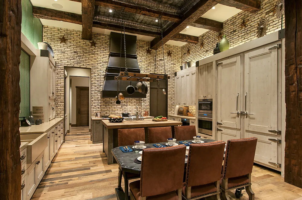 14-029-40 Kitchen.jpg