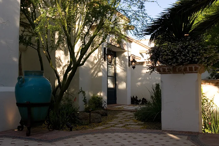 VV_courtyard.jpg