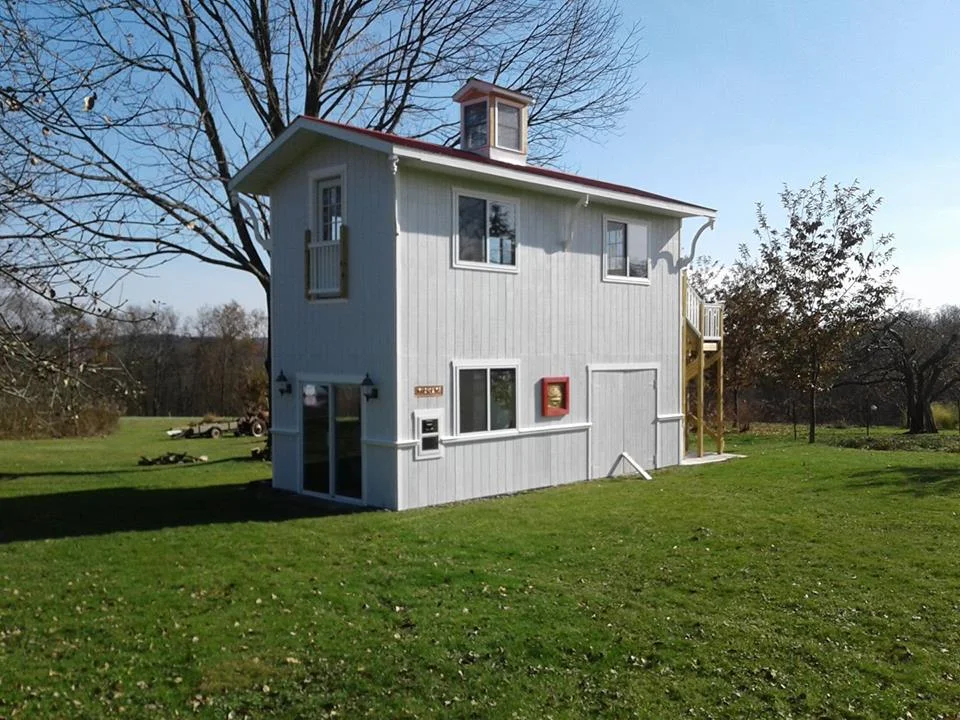 studio6.jpg