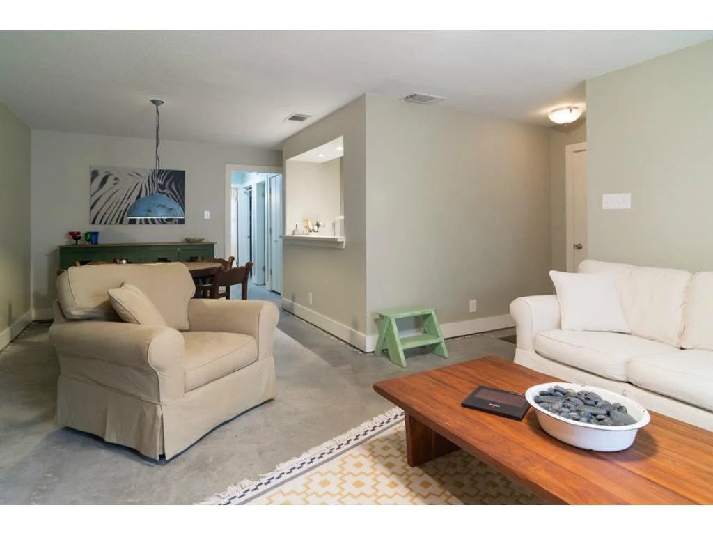 4777 Cedar Springs 8B.jpg