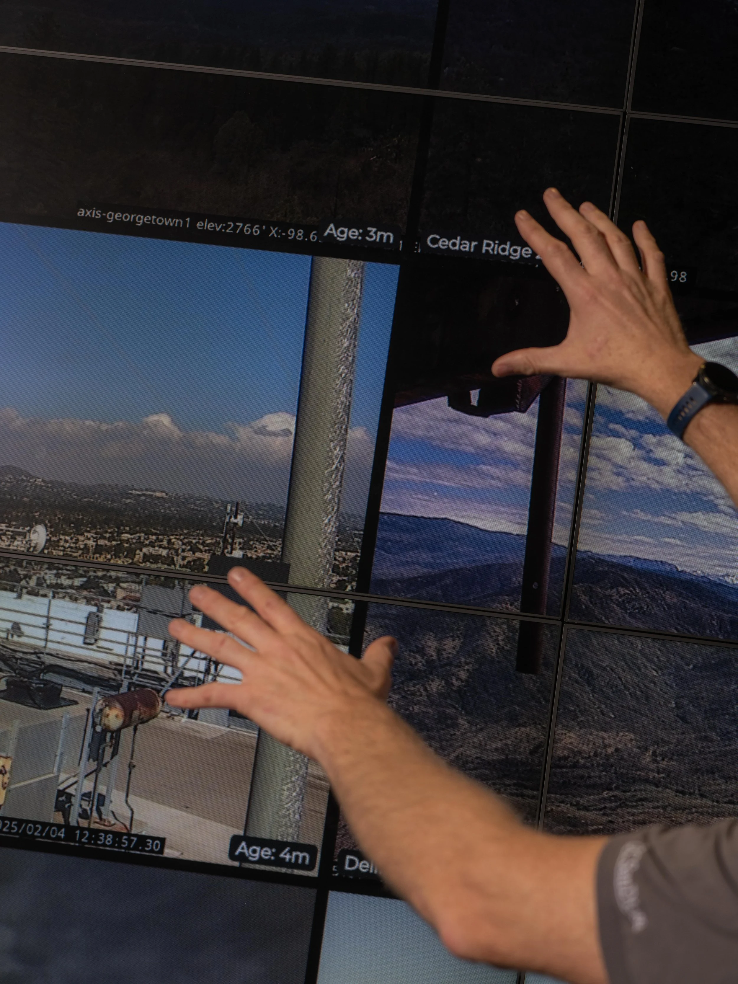 an_wsj_hr_020425-16.JPG