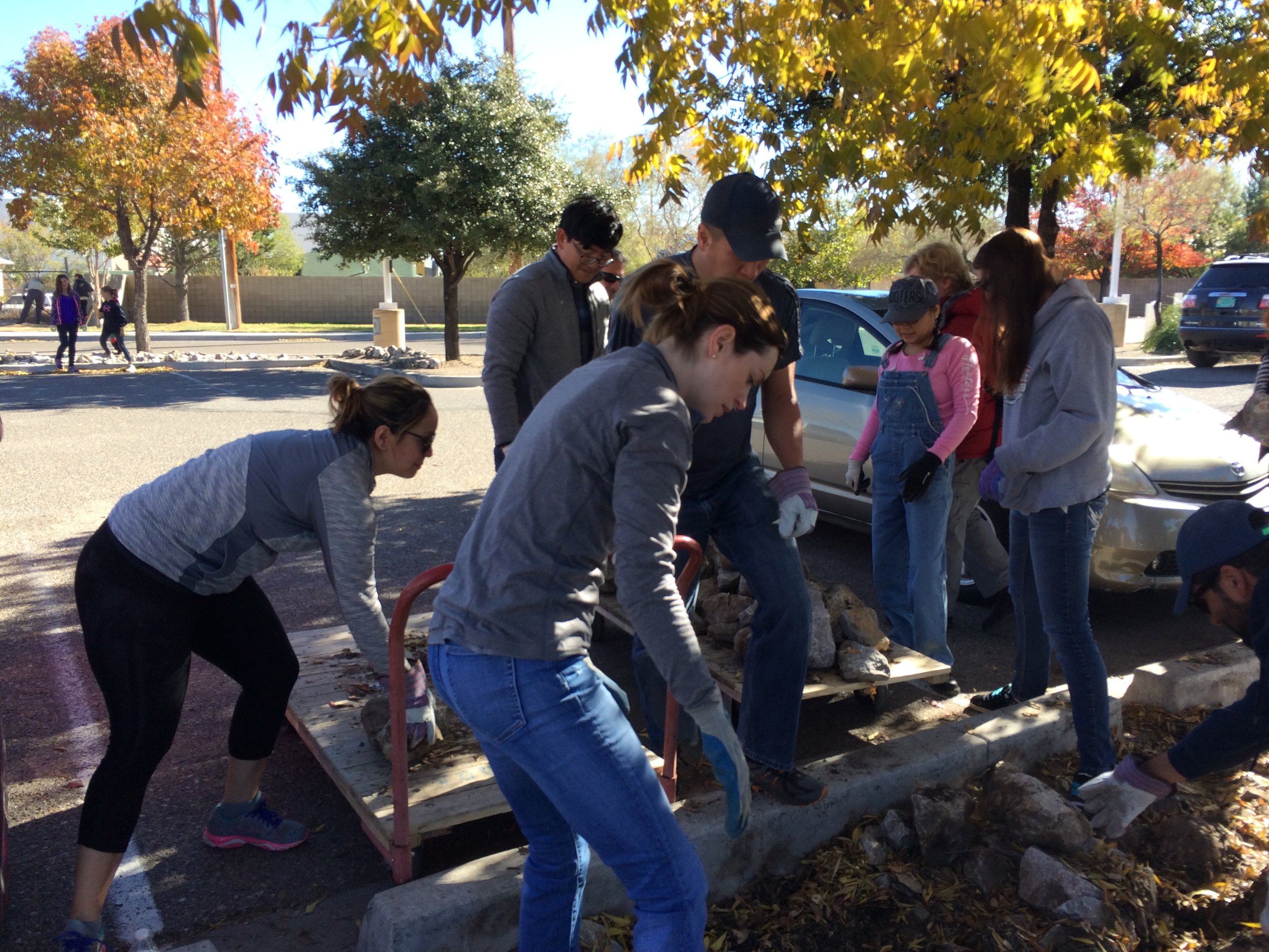 Community Planting Day at Explora!