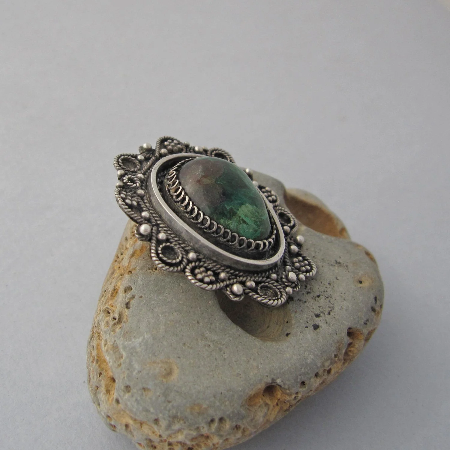 brooch.-pendant-silver-with-stone-4.jpg