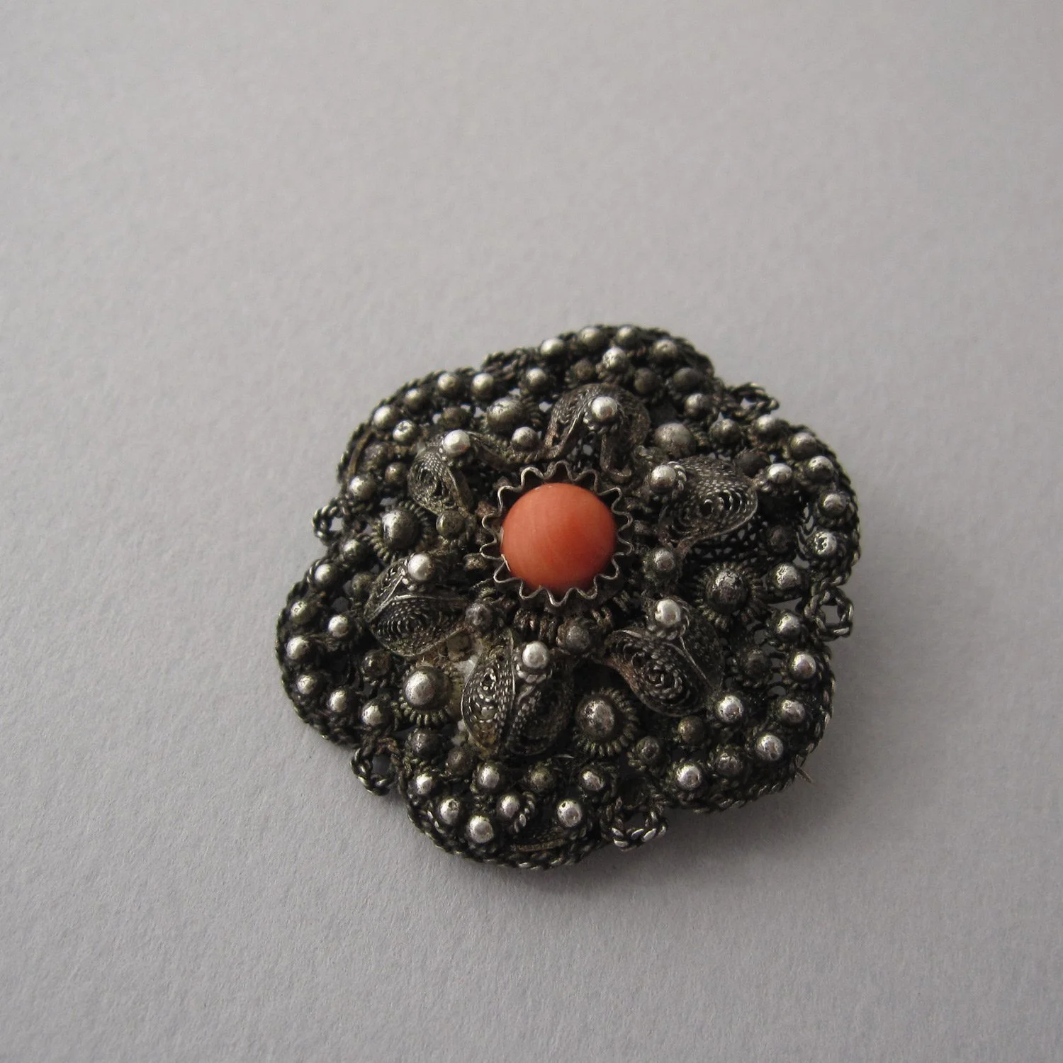 vintage-sterling-silver-filigree-and-coral-brooch-4.jpg