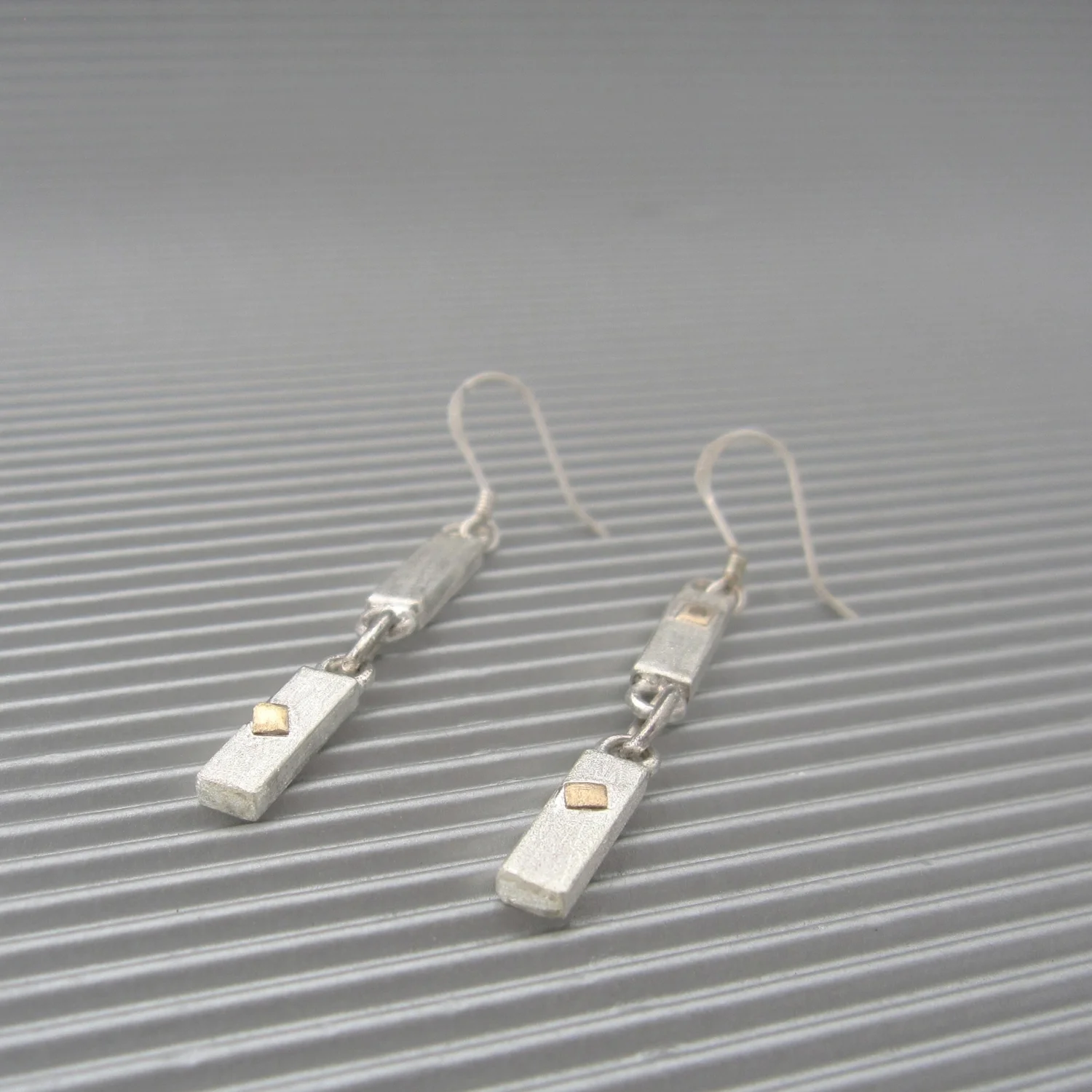 frammenti-earrings.jpg