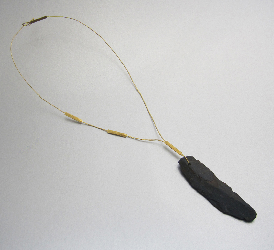 sasso patagonico necklace