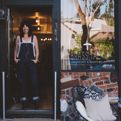 Melissa in front of her store in Forest Avenue (Laguna Beach)