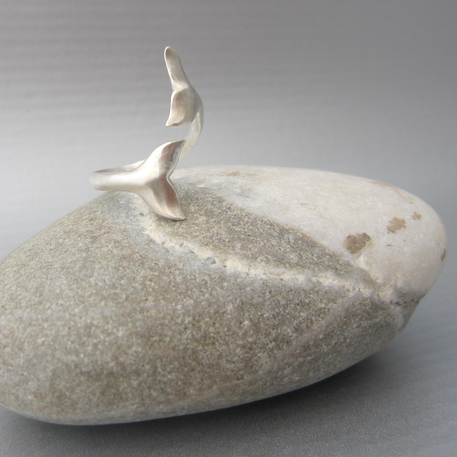 due-balene-argento-ring-1.jpg