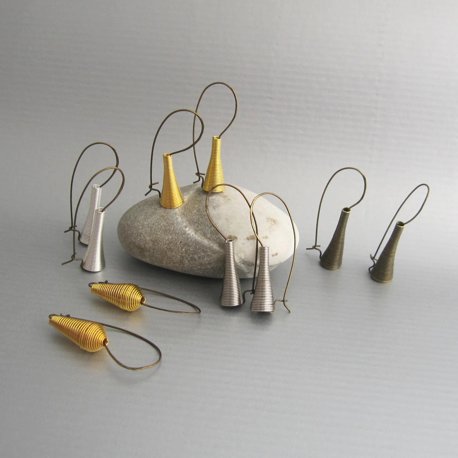 uragani-earrings-8.jpg