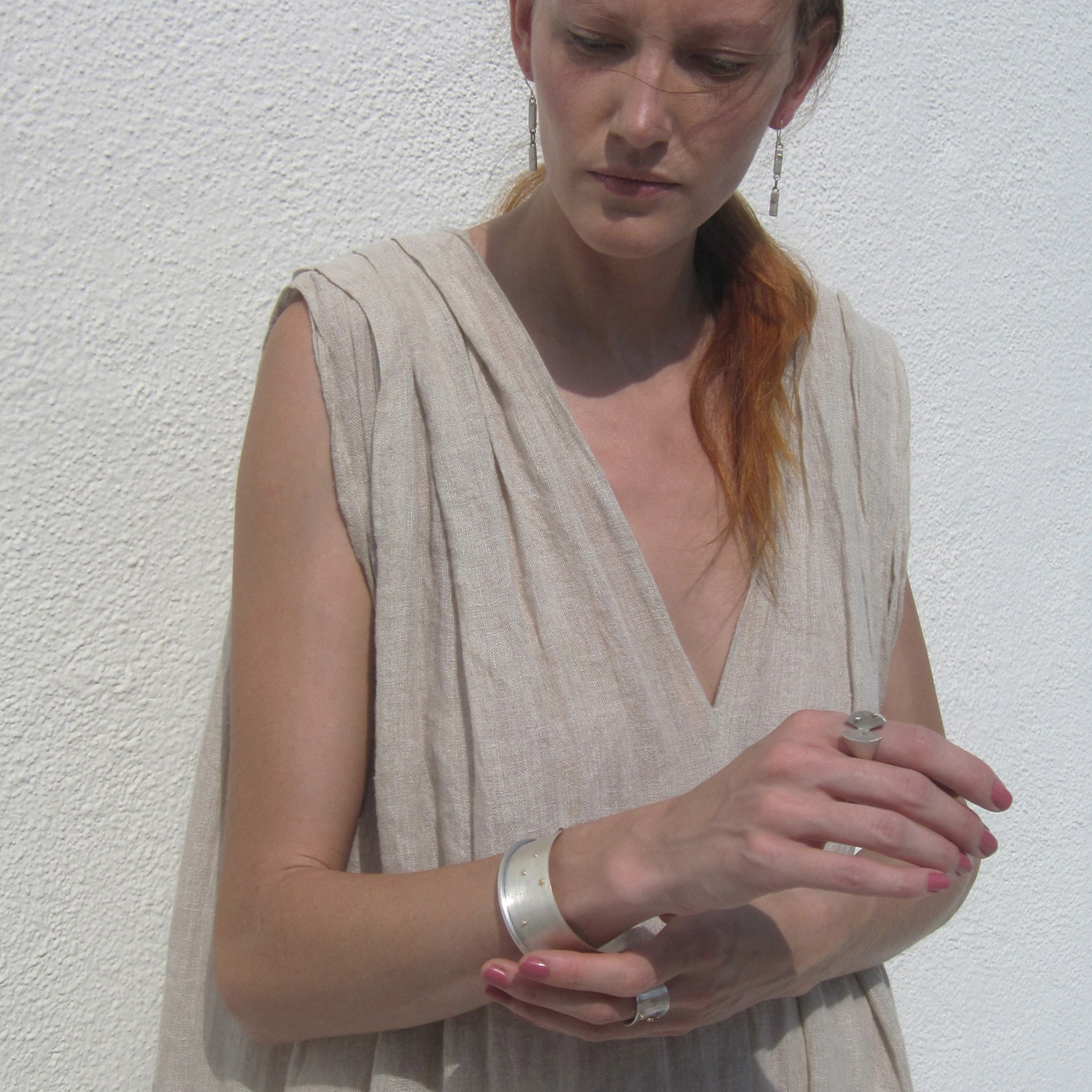 corteccia ring + argento cuff + abbraccio d'argento ring + frammenti earrings