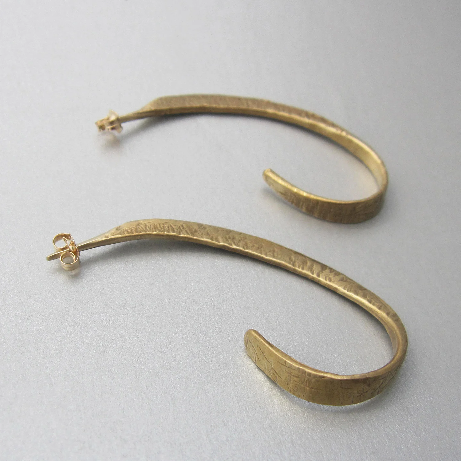 cavalluccio-marino-earrings-3.jpg