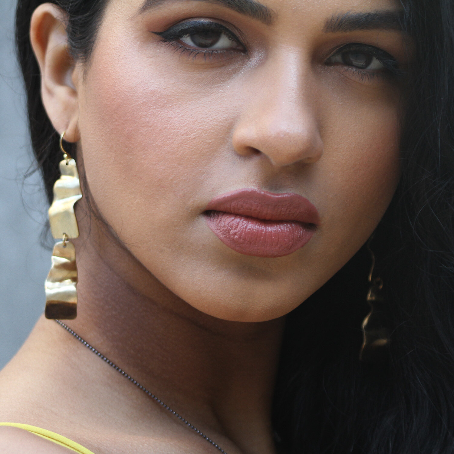 terremoto-earrings-on-geena-3.JPG