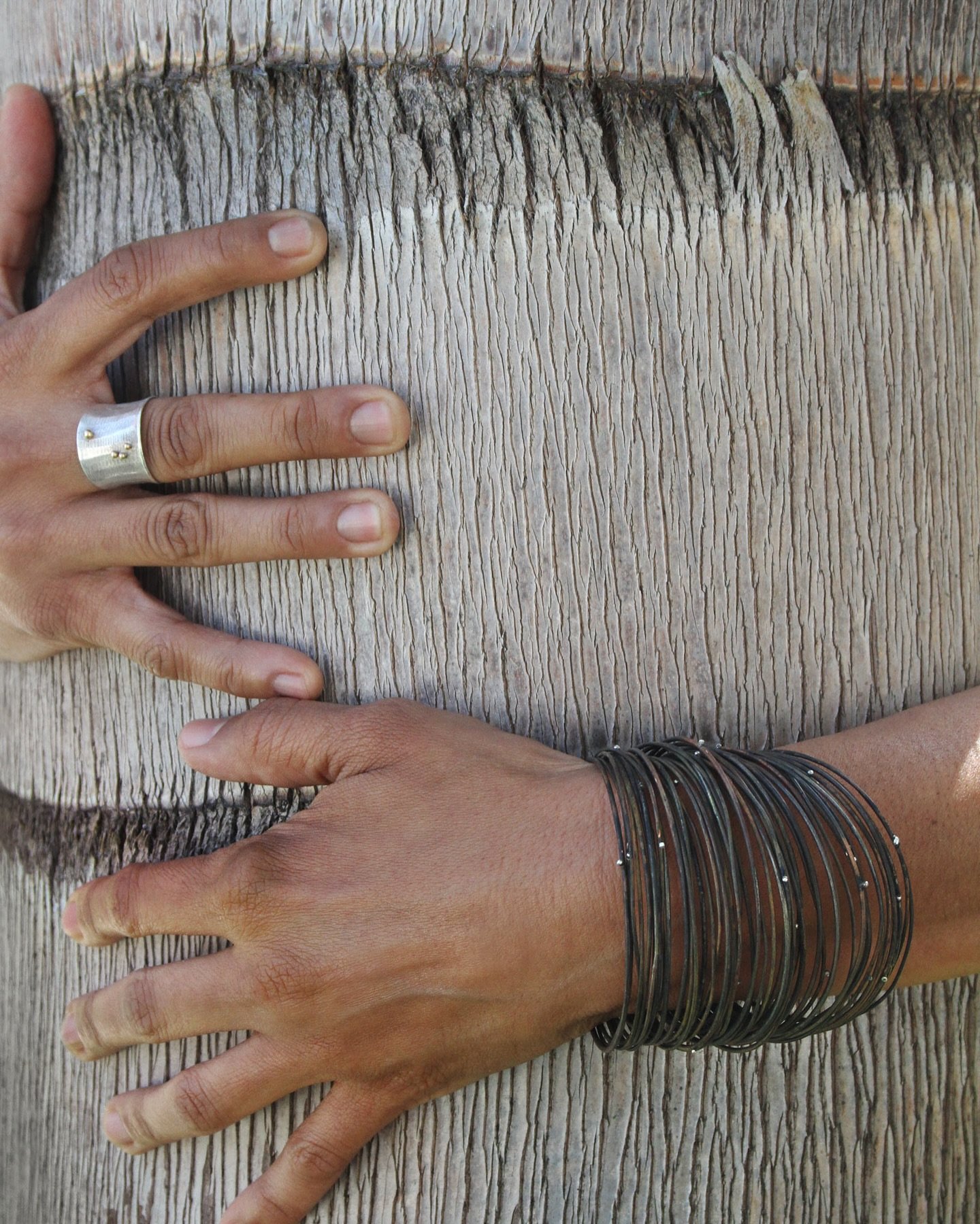 Ready to shop for the holidays? 
You can start by visiting our online shop madddalenabearzi.com
We have many new unique pieces&hellip; and as always, our signature jewelry! And yes, gift cards!!!