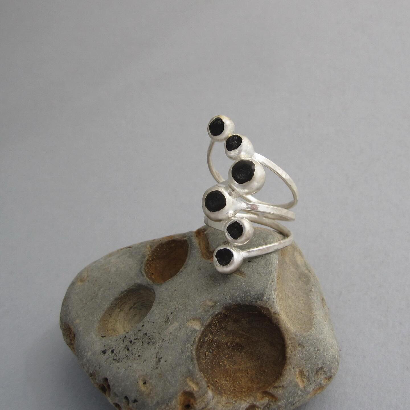 NEW - occhi di gufo ring
Inspired by the mesmerizing eyes of owls, this distinctive sterling silver ring from the signature collection features a multi-eye motif and an adjustable fit&mdash;designed to make a bold, elegant statement
Available online: