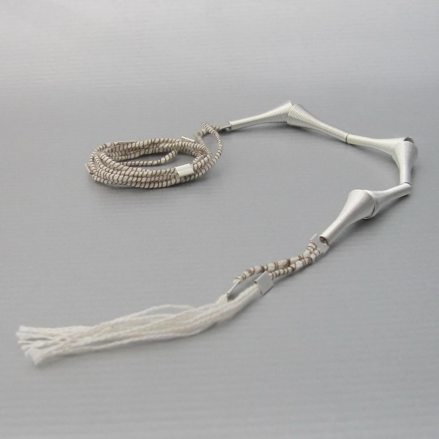 🌪 Spotlight on the Uragano Argenteo necklace. Handmade in Japanese silk wrapped in silk and finished in sterling silver. ✨ Enjoy 40% OFF this week with code SALE‑VIII‑40.

Image and design: maddalenabearzi