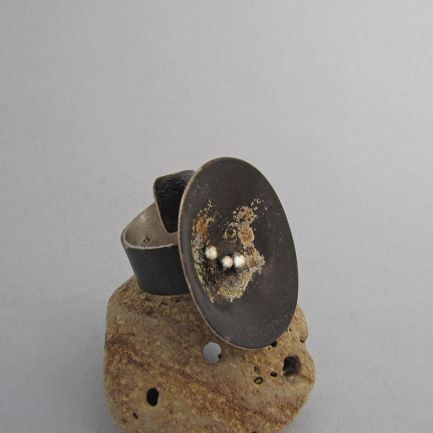pianeta-tondo-rosato-ring-6.jpg