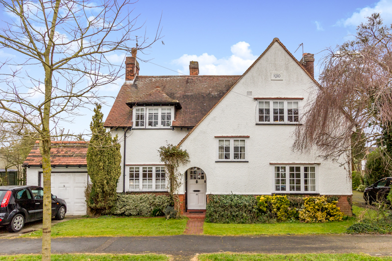 Meadow Way 33
