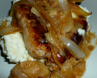 Sausages with apple and pepper chutney gravy