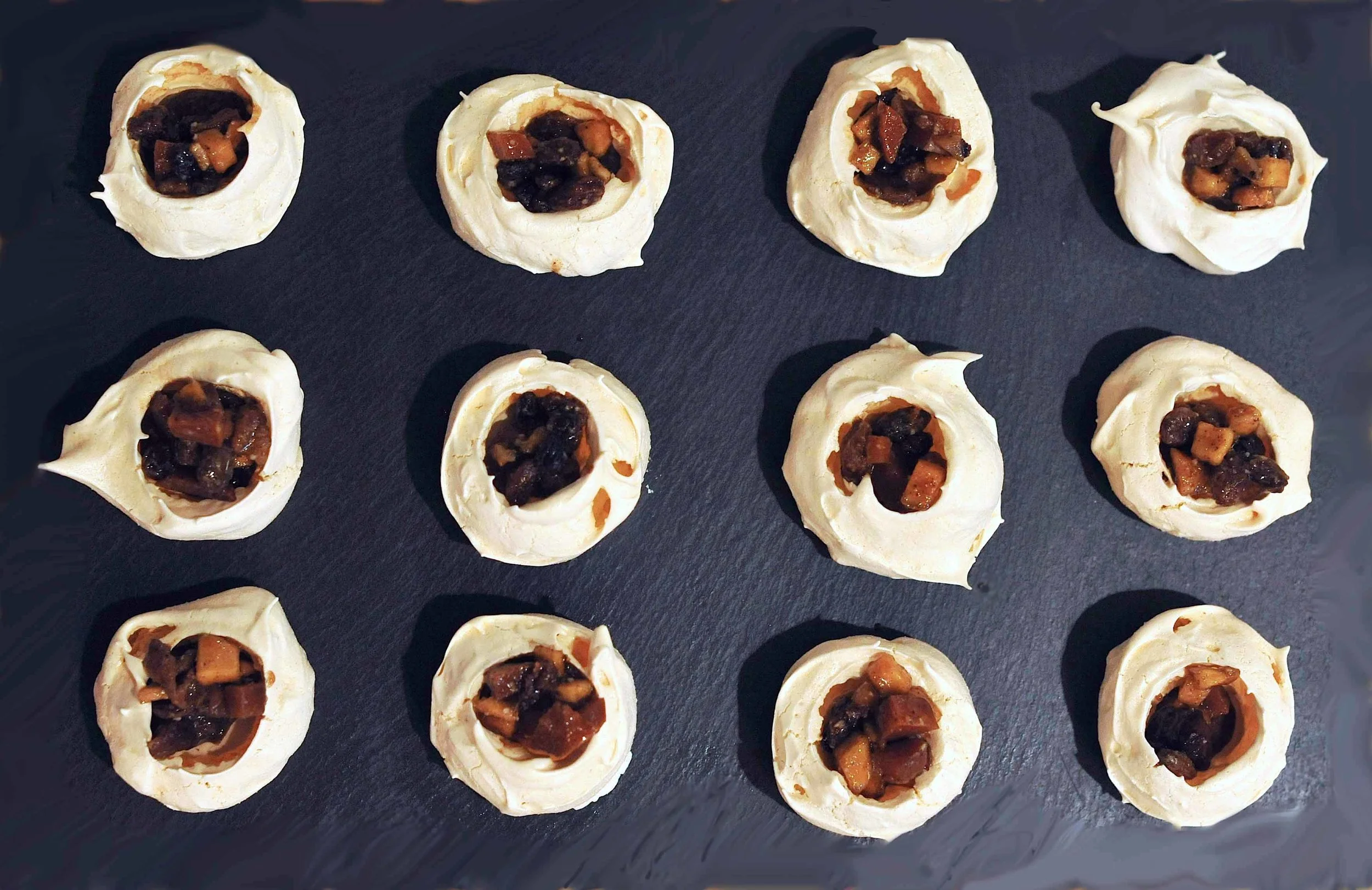 mincemeatmeringues.jpg