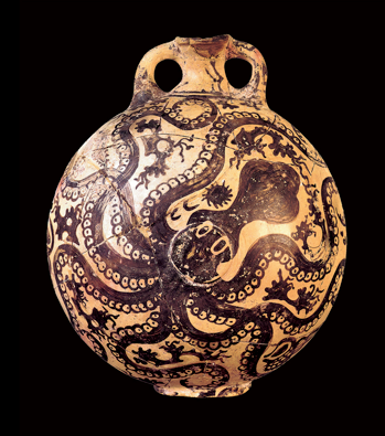minoan octopus flask.jpg