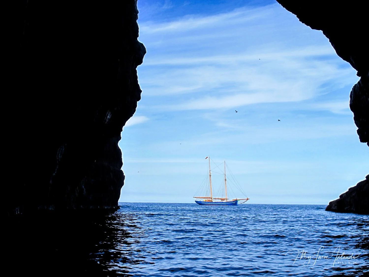 Cave © My Faroe Islands, Anja Mazuhn (1 von 1).jpg