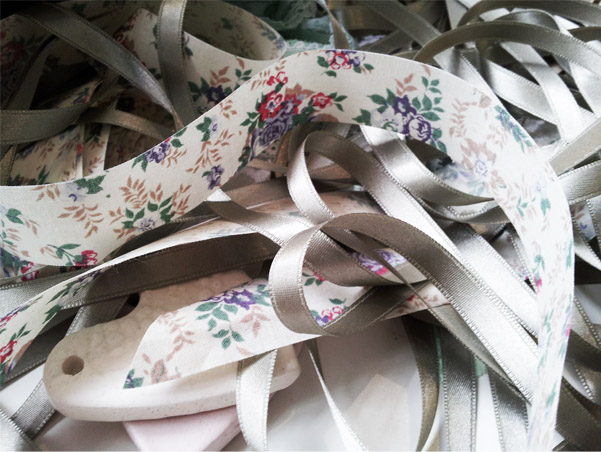 1__#$!@%!#__ribbon.jpg