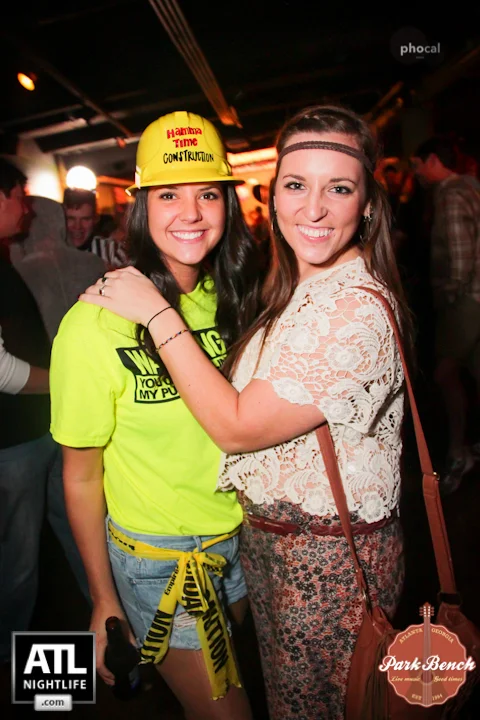 44-©Carlos Maldonado - Nightlife-2011.jpg