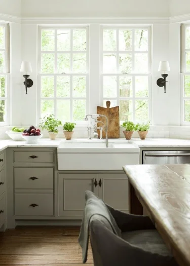 My favourite Pinterest photo is this modern take on the farmhouse kitchen. 