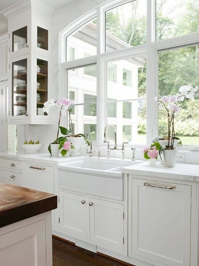 On Pinterest - Wouldn't mind doing the dishes in front of these windows. 