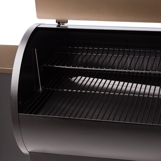 300 Square Inches Grilling Area