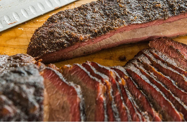 HOW TO SMOKE AND SLICE A BRISKET 