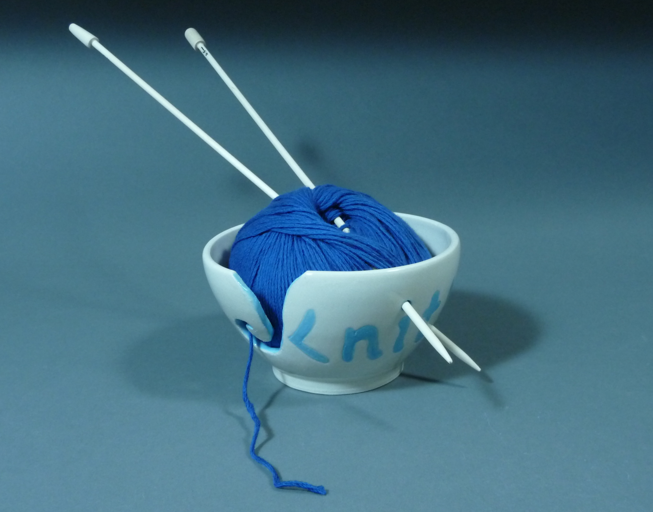 Blue knit bowl.JPG