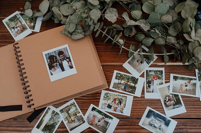 I have a ridiculous collection of polaroid cameras. There is something special about having polaroids to look through with on the days after the wedding.⁠⠀