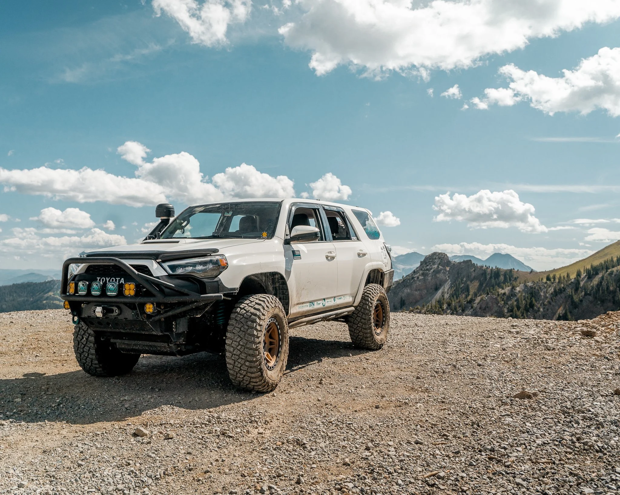 Mary Ellen vs. CeeCee the 4Runner