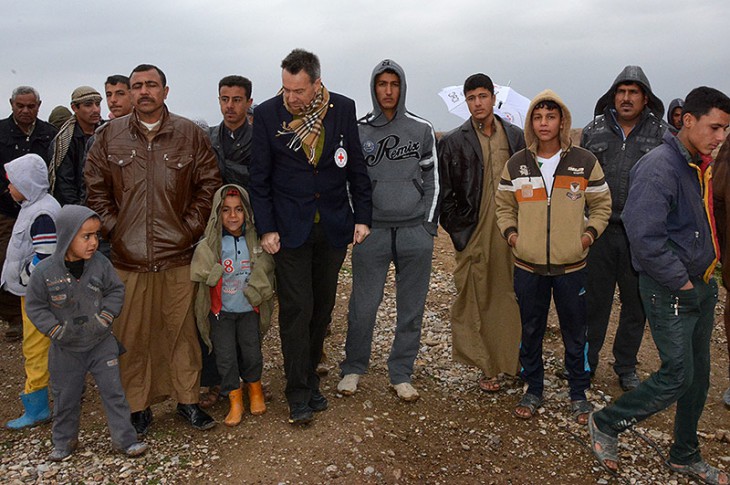 ICRC President Peter Maurer visits Songul, 70 kilometres from Kirkuk.The ICRC has installed tanks to store water for people who have fled the fighting.