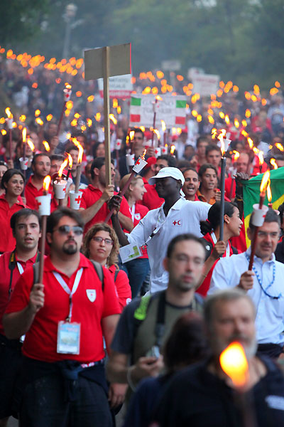 Throughout the world, National Red Cross and Red Crescent Societies and their International Federation are the ICRC’s natural and preferred partners. © ICRC / M. Kokic / it-e-00078