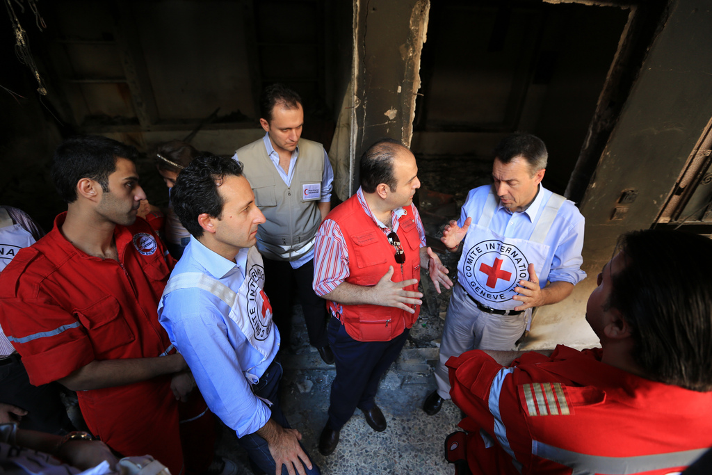 Commitments must translate into action - In Mu'adhamiya, near Damascus, September 4, 2012 - © ICRC /Ibrahim Malla