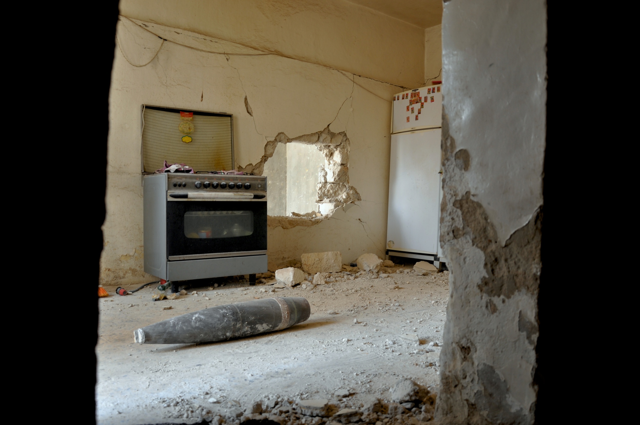 Weapon contamination in Libya - Sirte, April 2011 ©ICR