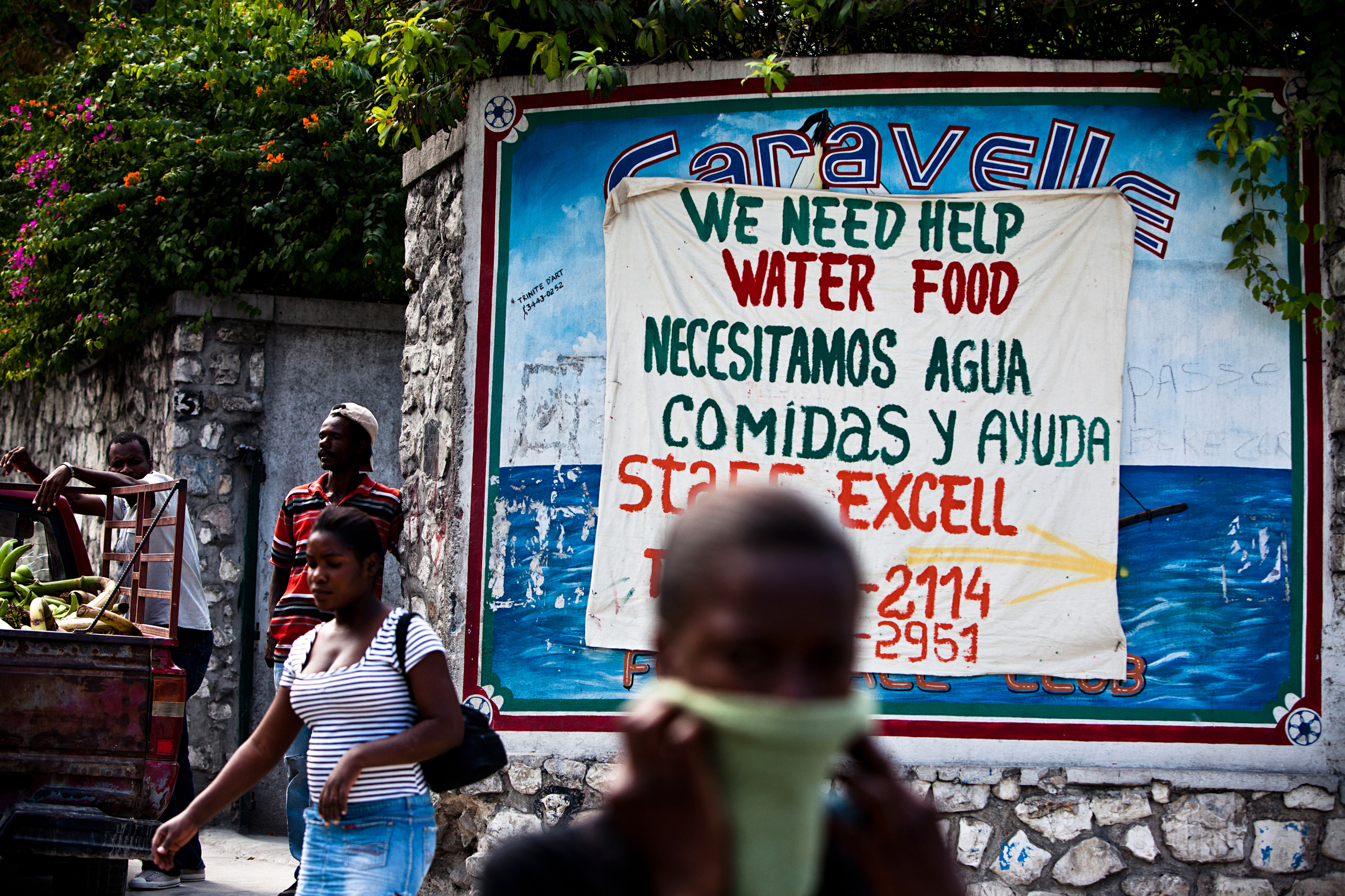 Violence in disasters: predictable, preventable - Haiti, January 2010 - © ICRC/KOKIC, Mark