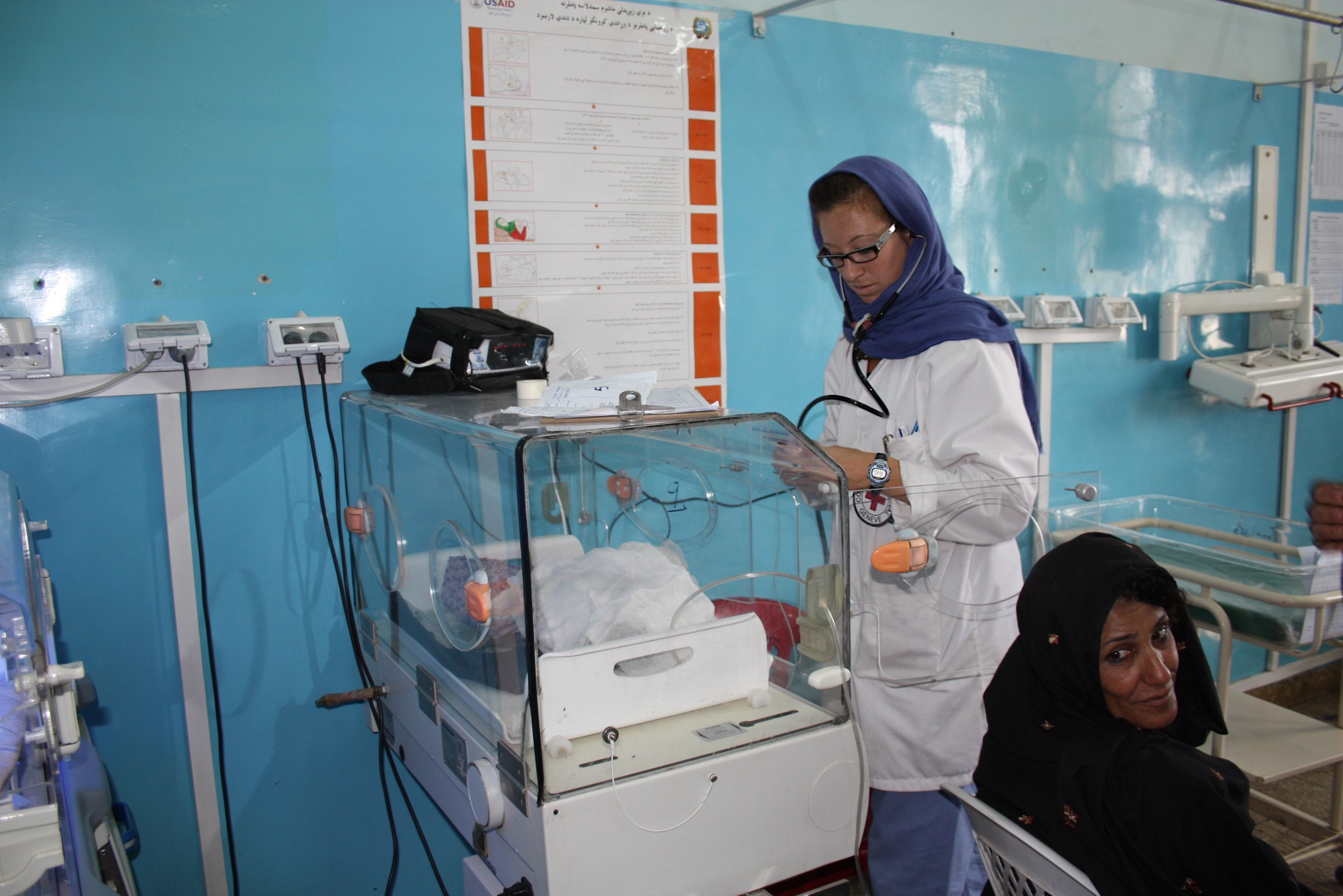 Mirwais pediatric ward, April 2011 - ©ICRC/Barry, Jessica