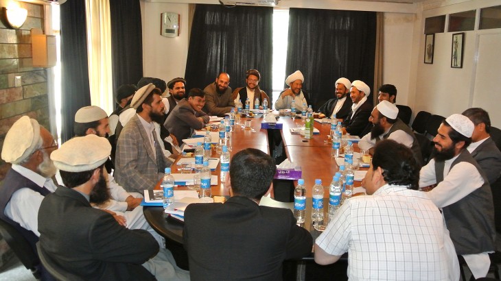 Kabul, Afghanistan, 2013. Round table discussion on Islam and international humanitarian law organized by the ICRC, involving Islamic religious leaders, scholars from madarassas, Islamic organizations and government ministries. / CC BY-NC-ND/ICRC