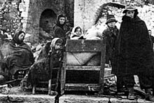 Yugoslavia, World War II. Refugee children in Serbia. ©Croatian Red Cross 