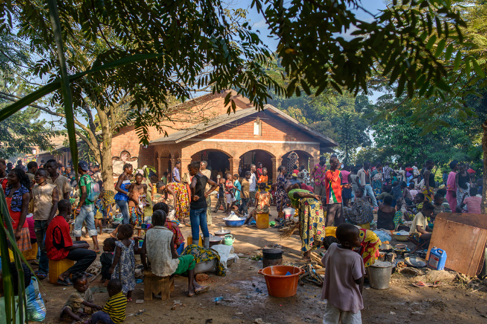 This image was taken in 2013 at the Boy-Rabe Monastery in the Central African Republic's capital of Bangui. More than 15,000 people had taken refugee from fighting there. Copyright: ICRC