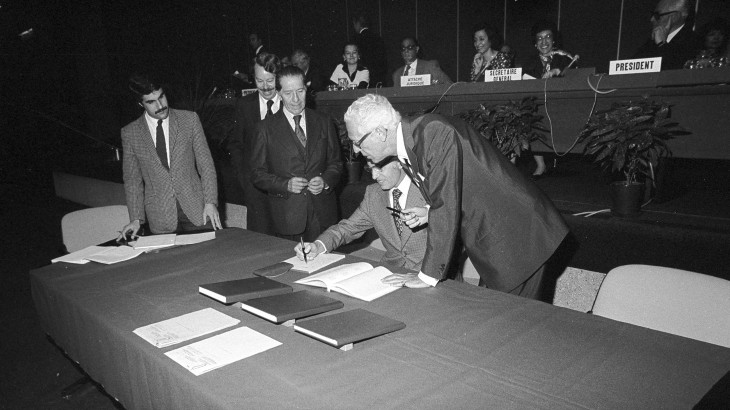 Signature of the AP to the GCs of 12 August 1949 / Gerard LeBlanc
