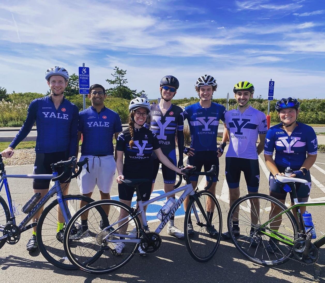 Last weekend was a busy one for Yale cyclists! Riders competed in both the first road race of the 2021-2022 season&mdash; the ConnectiCare Gran Fondo&mdash; and in the penultimate event of the mountain bike season&mdash; University of Vermont&rsquo;s