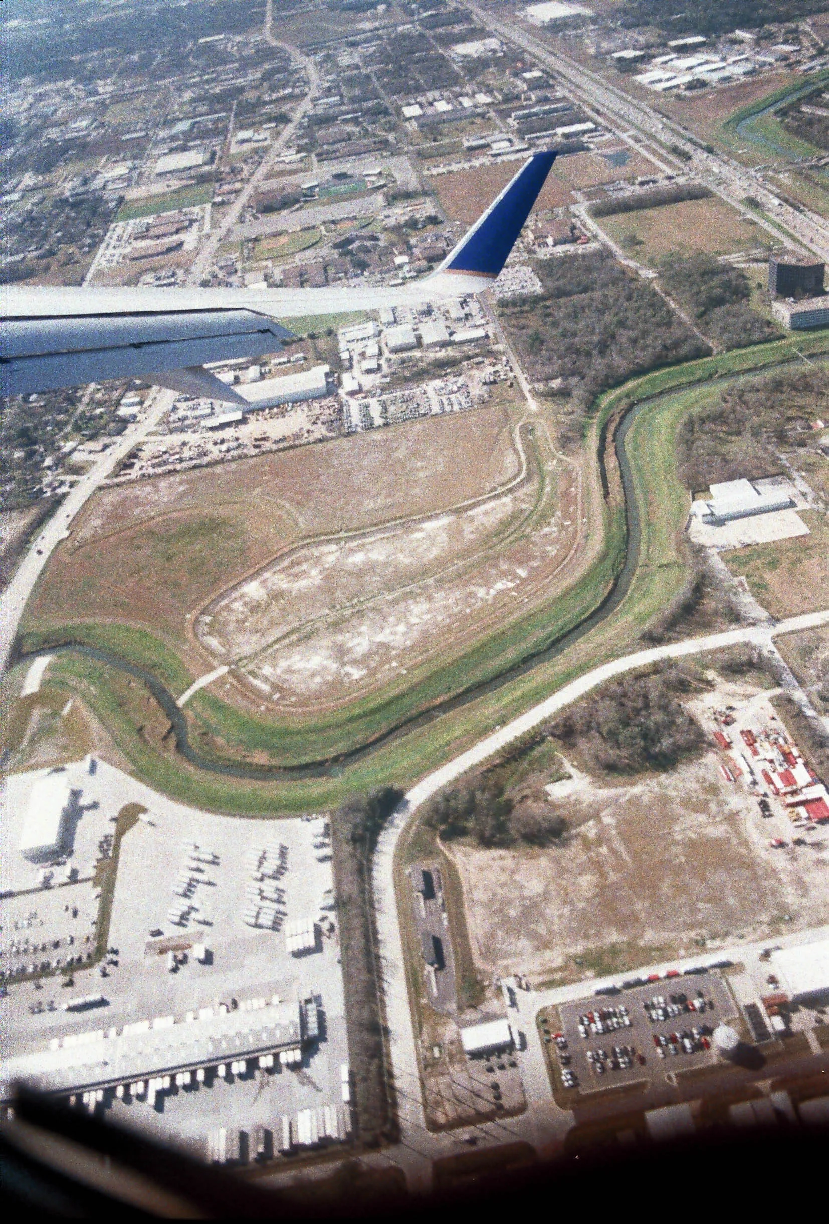 r001-001-3.jpg